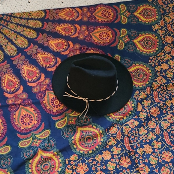 NWOT BO HO BED THROW SHEET OR WALL HANGING.BEACH B - Picture 8 of 16